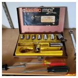 Socket, Screw drivers,