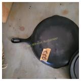 Cast iron skillet, Griswold Lid