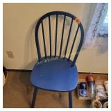 Solid wood spindle chair
