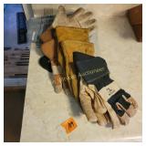 Work gloves