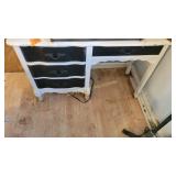 Knee Hole Desk