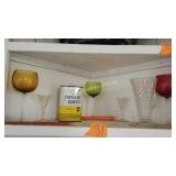 Vtg Bowled Balloon Wine Glasses