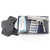 Smith & Wesson 1006 10mm SN: CHP0506