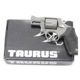 Taurus 445 