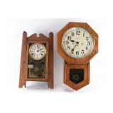 Lot of 2 Clocks