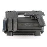 Smith & Wesson M&P40 .40 S&W #MPB8271