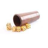 Leather Dice Shaker With 6 Dice.