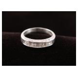 Ladies Diamond & Platinum Ring
