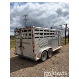 1994 SOFT TOUCH, 3 HORSE SLANT TRAILER