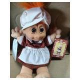 Sarah Troll 9'