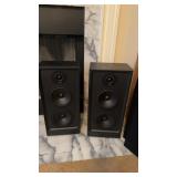 2 Polk Audio S6 model speakers, match set , black