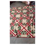 Vintage quilt, large red and green floral