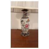 Antique Chinese porcelain vase table lamp, with