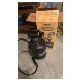 RL Flowmaster, 2 gallon wood and masonry sprayer,