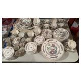 119 pieces  of Indian tree China, includes 12