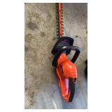 Black and decker electric hedge trimmer with a 20
