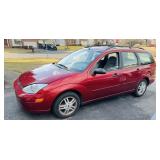 2000 Ford Focus SE Hatchback wagon car