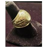 10 K gold class ring , 1976 UM University of