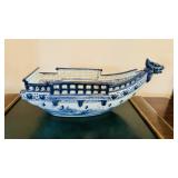 Blue & white Chinese porcelain ship boat