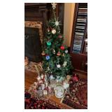 Christmas lot, includes some angels, Santa Claus,