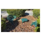 Small size, three-piece garden set, small round