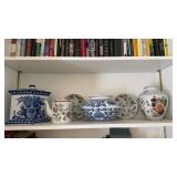 6 pieces of oriental porcelain, including a