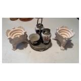 Anti-condiment set, and a pair of pink glass dove