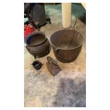 4 pieces vintage cast-iron, includes a cauldron