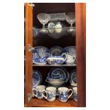 52 peace China set blue Willow, pattern, the set