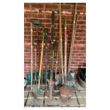 Group lot of hand, tools, garden tools, includes