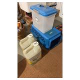 Two full containers of light, mite litter, pet