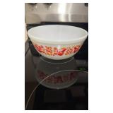 Vintage Pyrex friendship mixing bowl, 9 inch