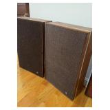 VM voice of music stereo speakers model 41, with