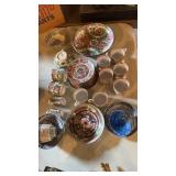 31 pieces of Chinese porcelain, some in the