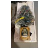 Large snow globe Christmas tree table, top