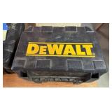 Dewalt 1/4 Sheet Sander - with Case