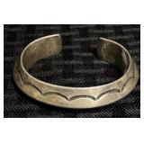 Massive Navajo "Old Pawn" Silver Cuff Bracelet 99g