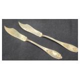 2 Ant. 800 Silver Fish Knives Brite-Cut Decoration