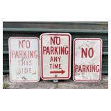 Lot of 3 No Parking Signs