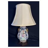 Vintage Chinese Famille Rose Porcelain Table Lamp