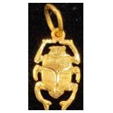 18K Gold Egyptian Scarab Beetle Pendant / Charm