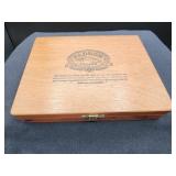 9 Vintage Tobacco & Cigar Related Items