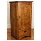 Fine 'Stickley' Mission Oak Media Center / Cabinet