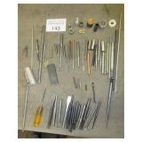 Mixed lot of picks, pry bars, punches, 15 Snap-On