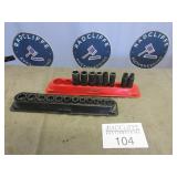 Expert sockets in magnetic racks