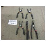 Set of automotive trim and clip removal tools