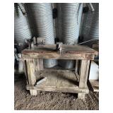 Wooden Shop Bench W/ 3.5' Bench Vice