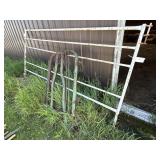 Headgate & 1 - 10' White Panel