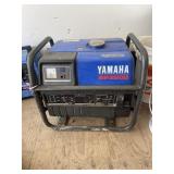 Yamaha EF2500 Generator