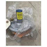 NEW - Maxitrol 325-5AL Gas Line Pressure Regulator